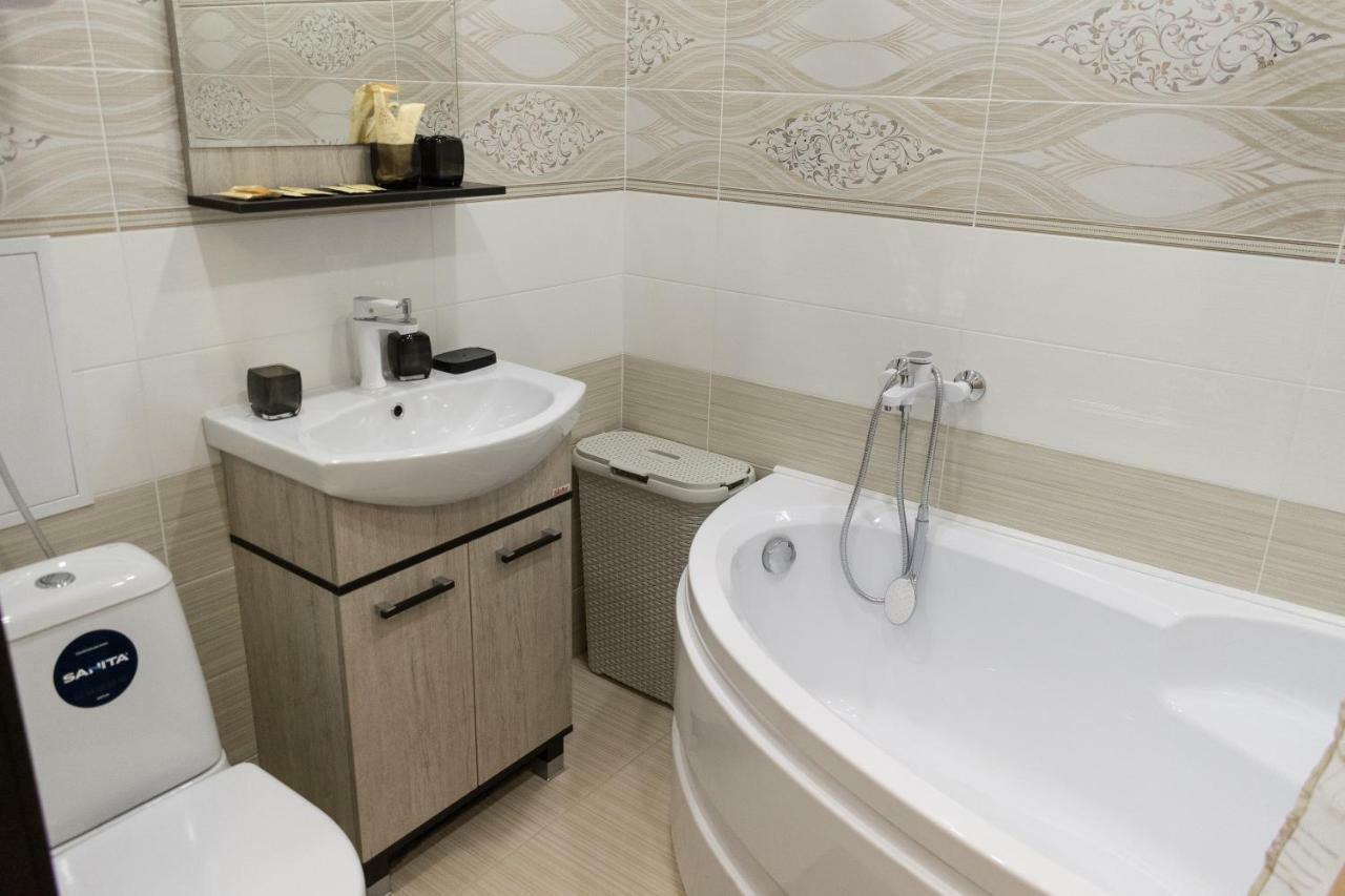 Apartment Lux Center Murmansk Ngoại thất bức ảnh